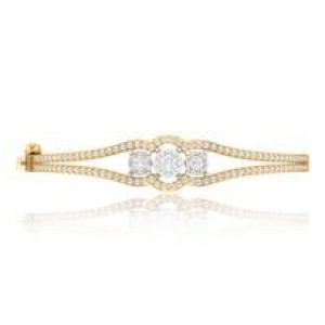 Beautifully Crafted Diamond Bracelet in 18k gold with Certified Diamonds - BRK10104W